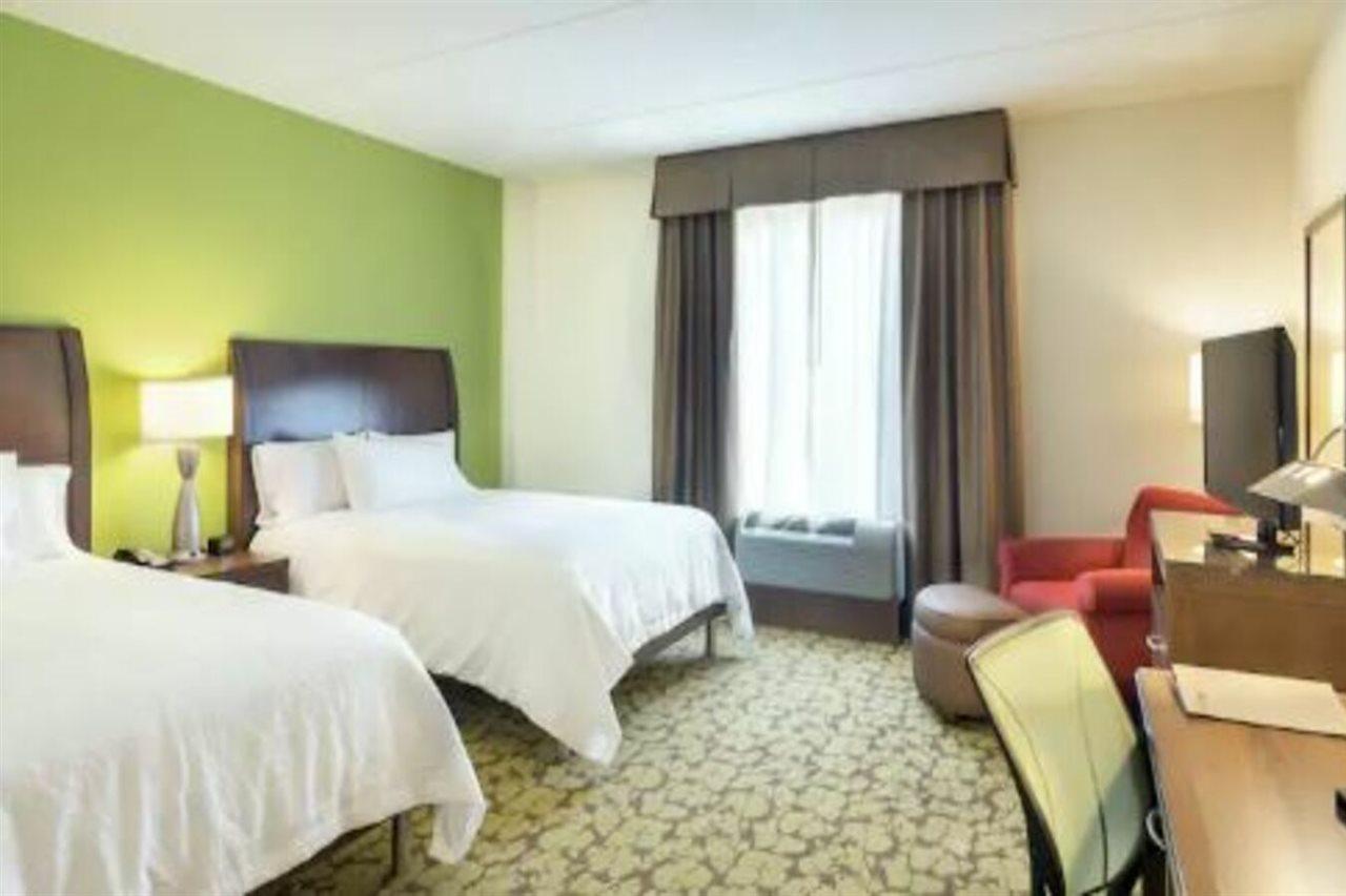 Hilton Garden Inn Pascagoula Bagian luar foto