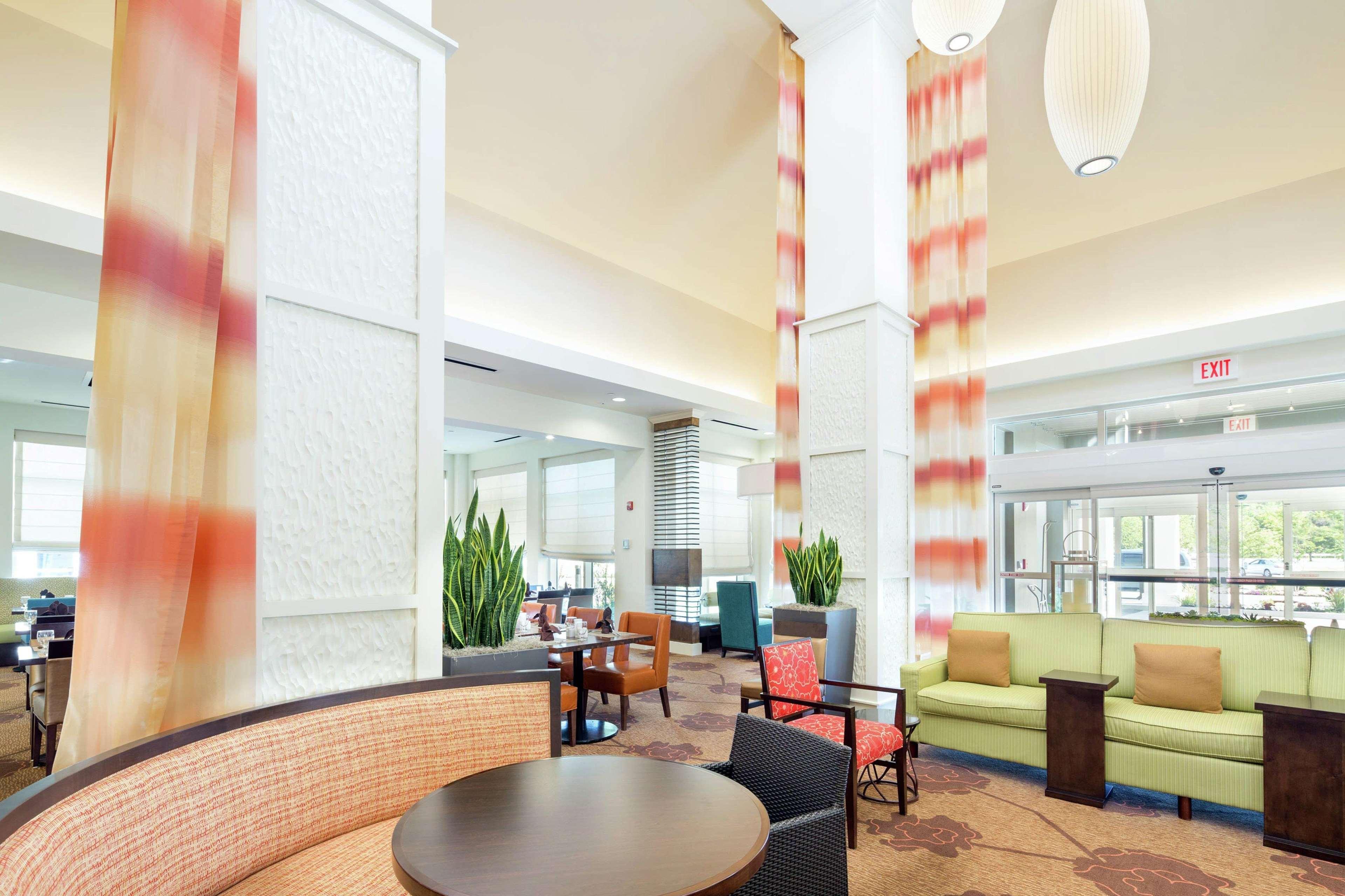 Hilton Garden Inn Pascagoula Bagian luar foto