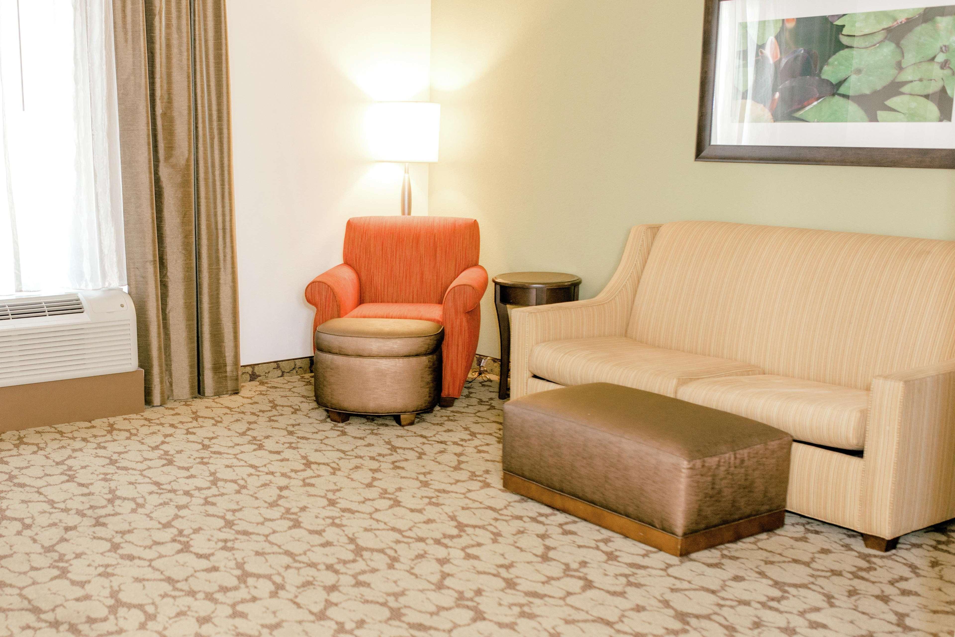 Hilton Garden Inn Pascagoula Bagian luar foto