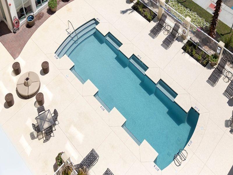 Hilton Garden Inn Pascagoula Bagian luar foto