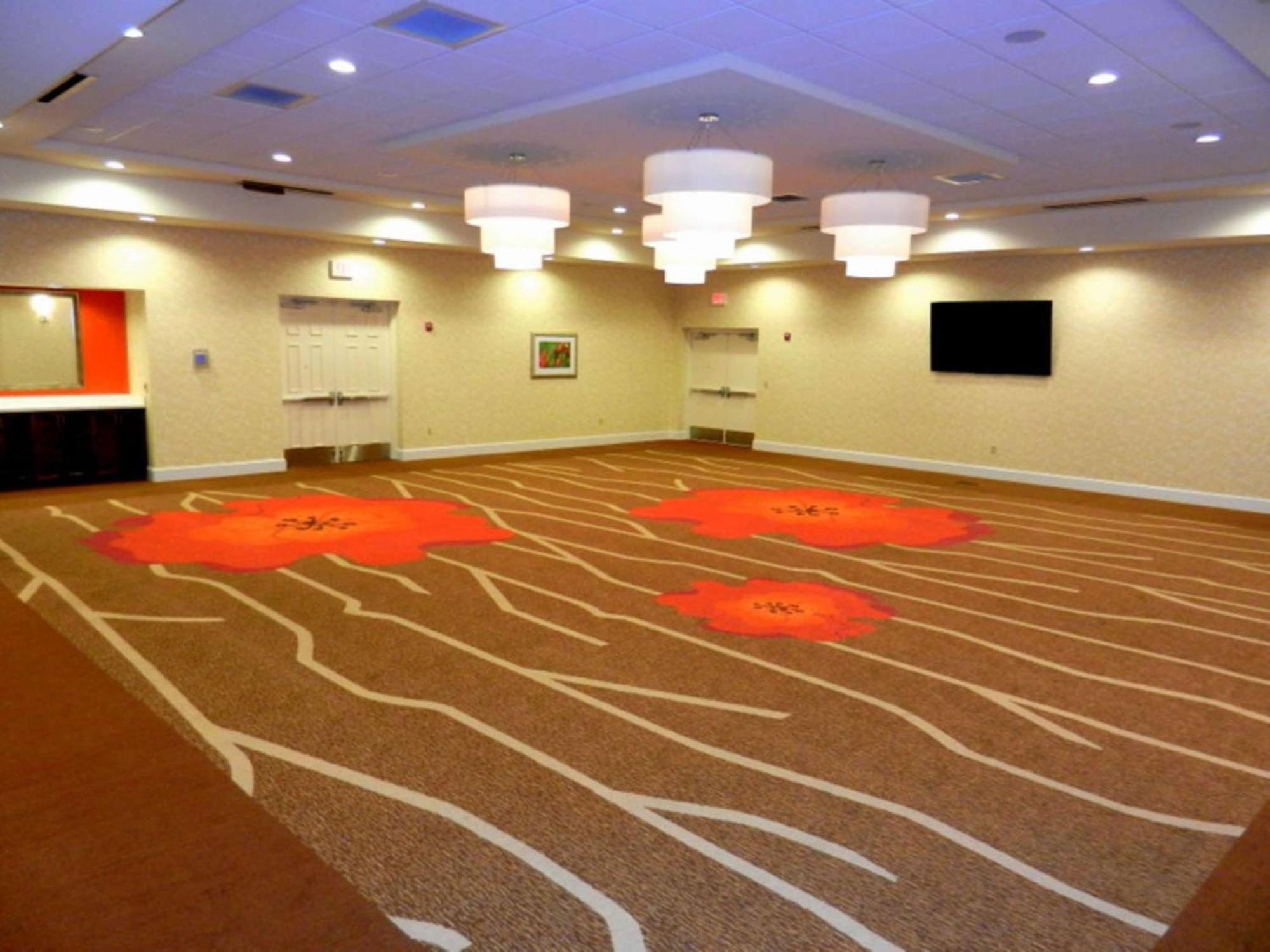 Hilton Garden Inn Pascagoula Bagian luar foto